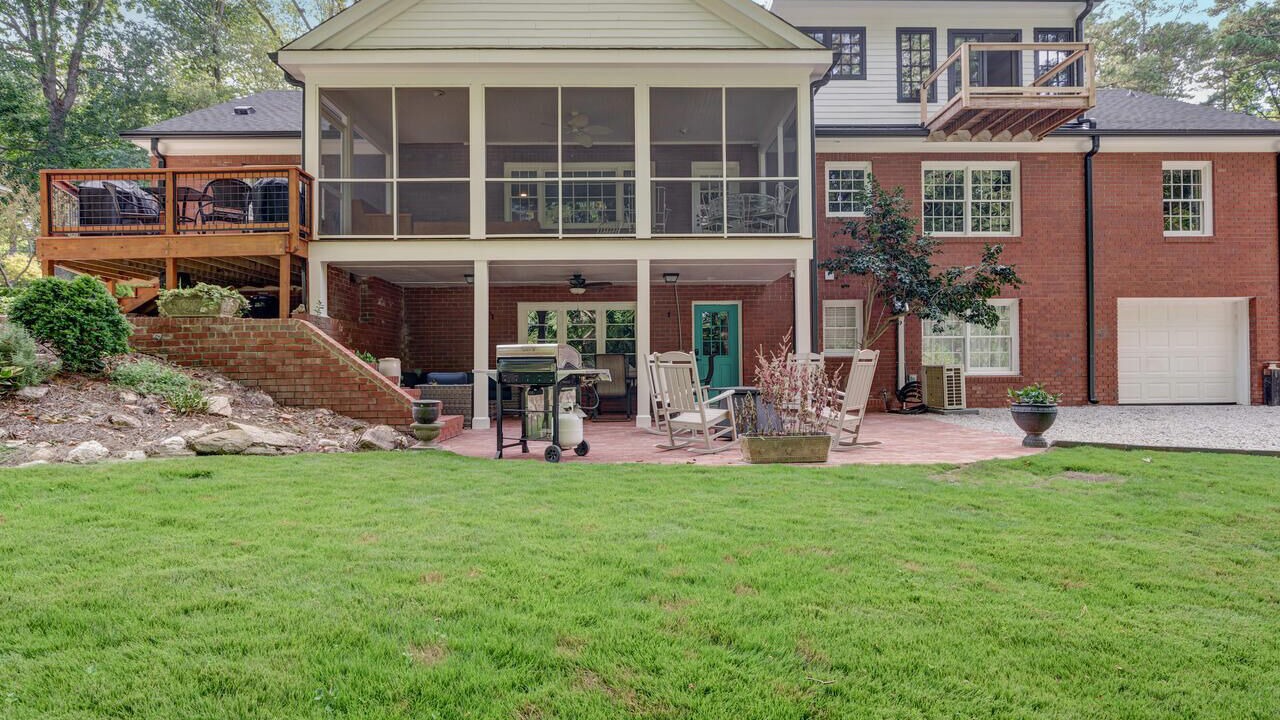 Photo of Outdoor in Crabtree