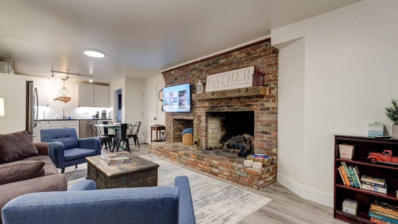 Photo of Livingroom in Crabtree