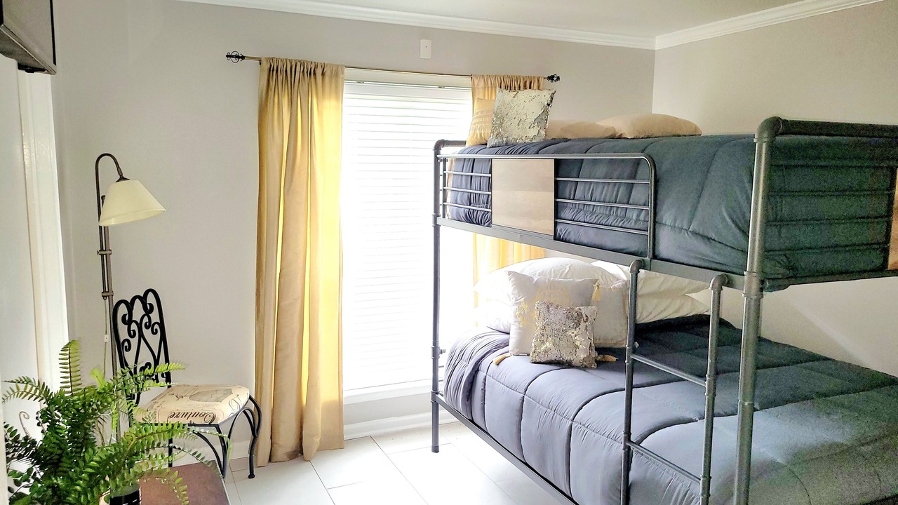 Photo of Bedroom in Montgomery
