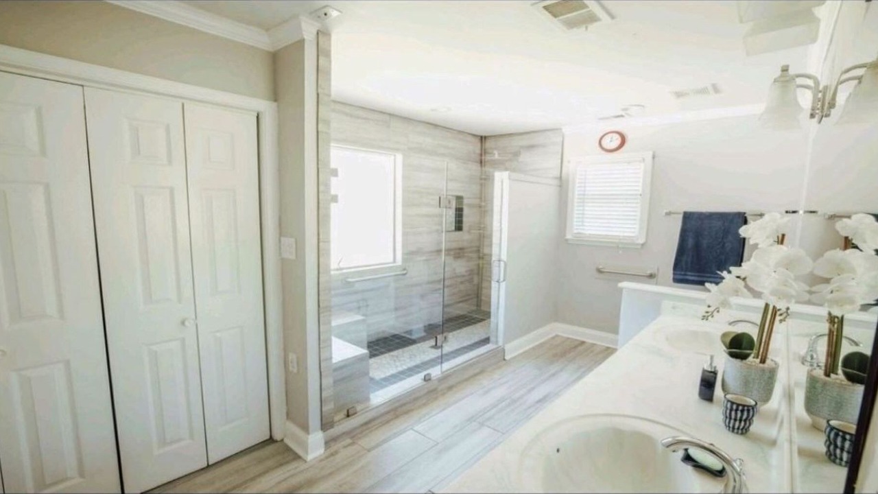 Photo of Bathroom in Montgomery