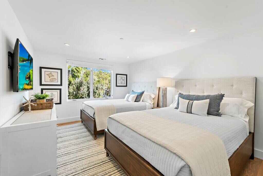Photo of Bedroom in Corona del Mar