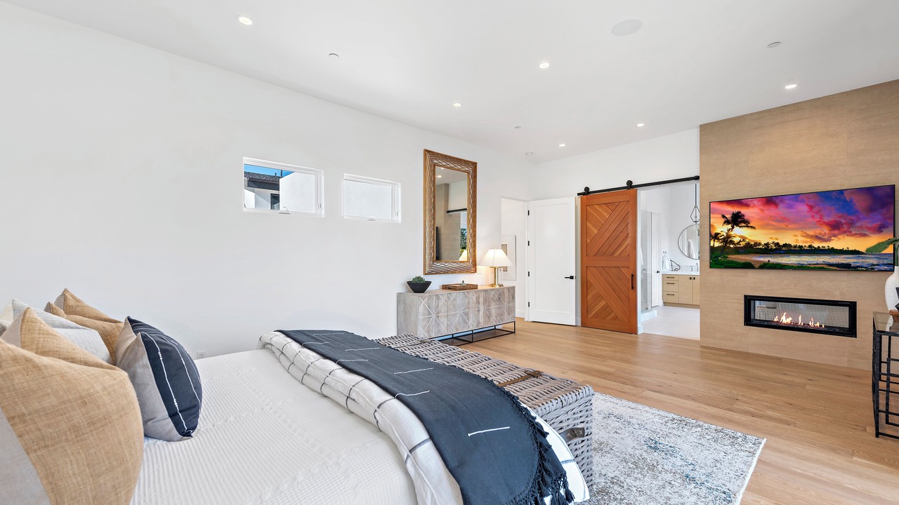 Photo of Bedroom in Corona del Mar