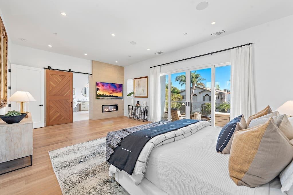 Photo of Bedroom in Corona del Mar