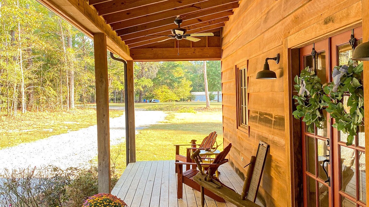 Photo of Outdoor in Etta