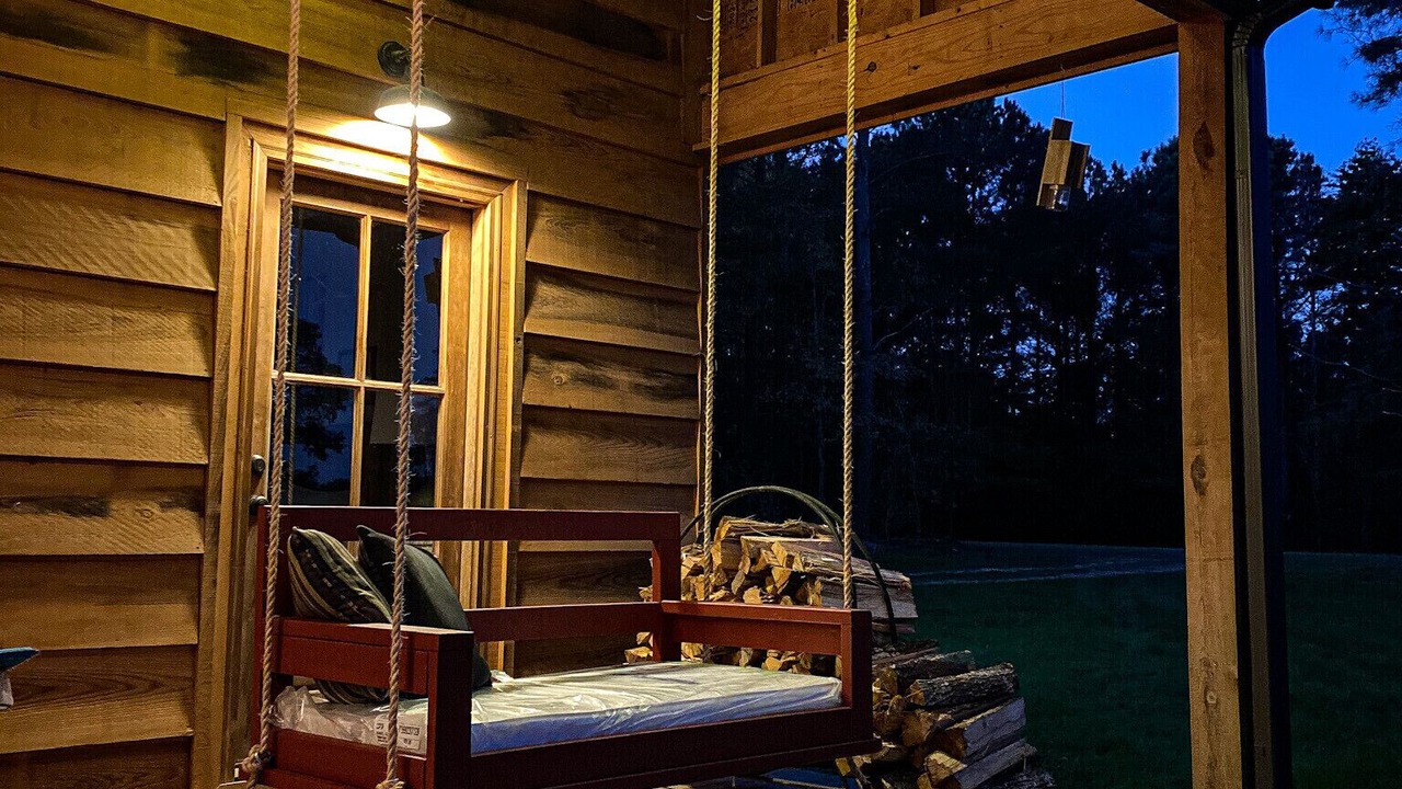 Photo of Outdoor in Etta