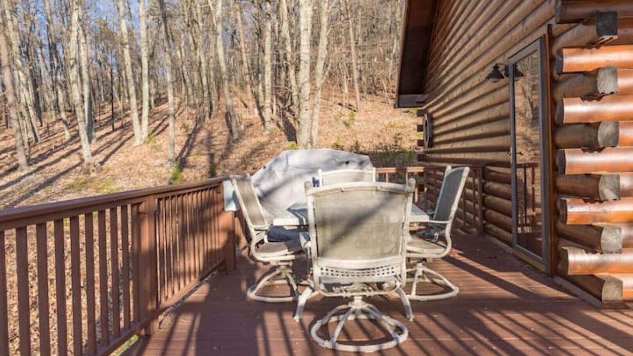 Photo of Outdoor in Pinnacle
