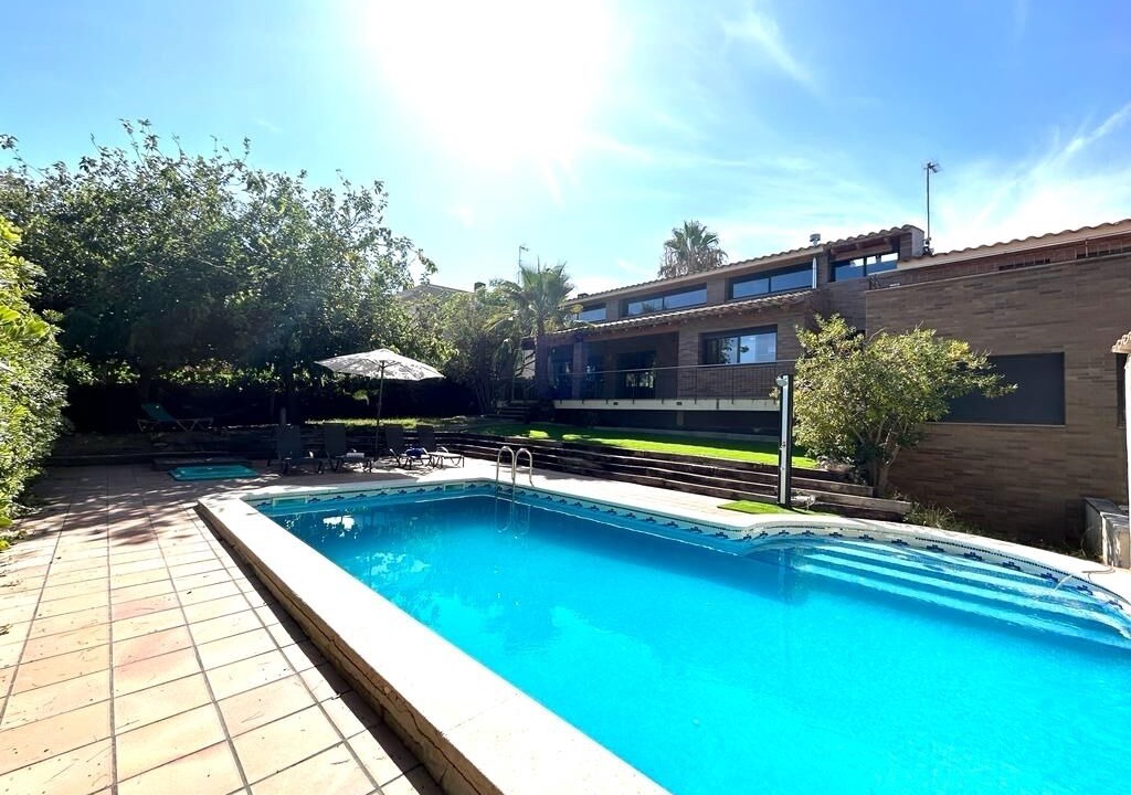 Photo of Outdoor in El Roc de Sant Gaieta