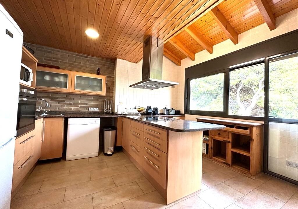 Photo of Kitchen in El Roc de Sant Gaieta