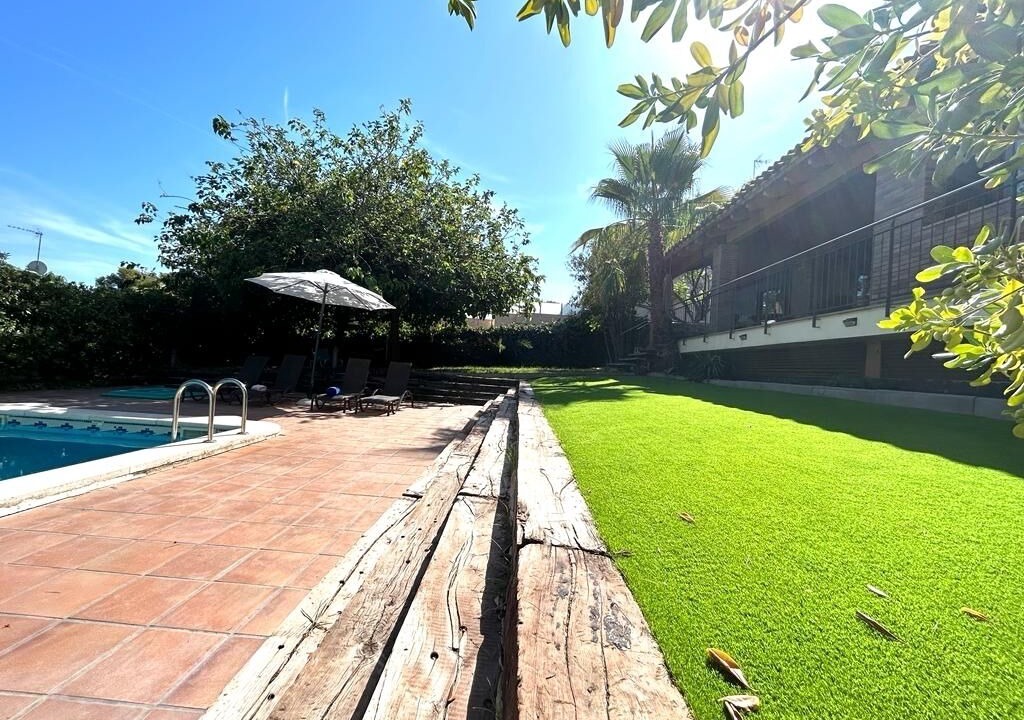 Photo of Outdoor in El Roc de Sant Gaieta