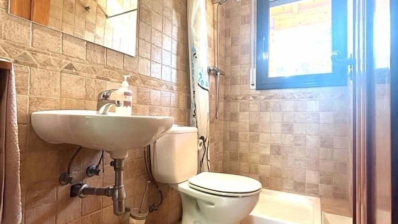 Photo of Bathroom in El Roc de Sant Gaieta