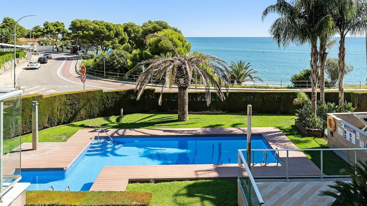 Photo of Outdoor in Miami Platja