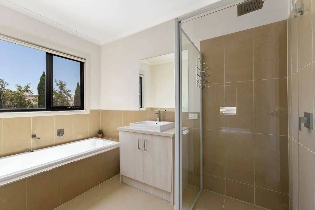 Photo of Bathroom in Indented Head