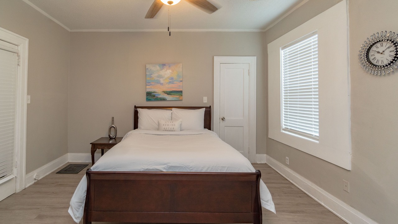Photo of Bedroom in Montgomery