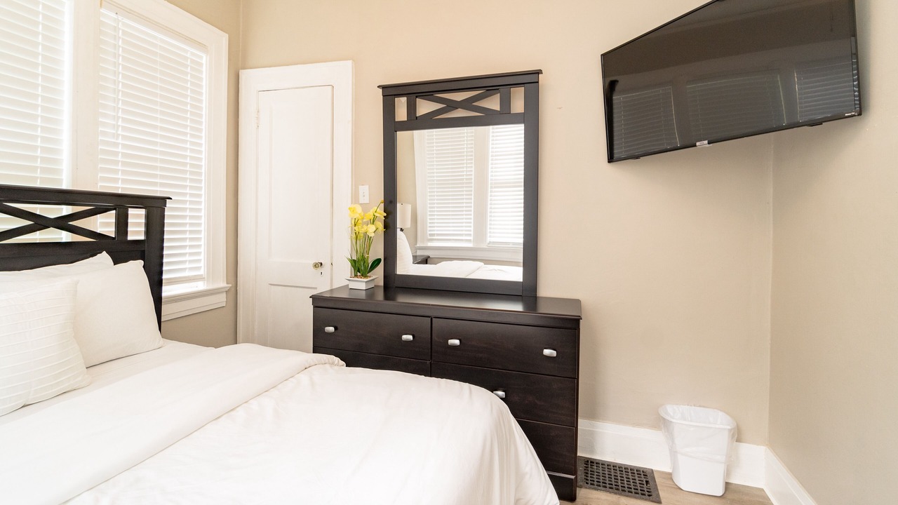 Photo of Bedroom in Montgomery