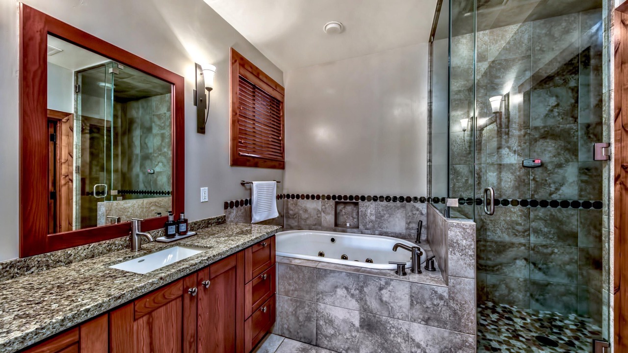 Photo of Bathroom in Sierra Shores