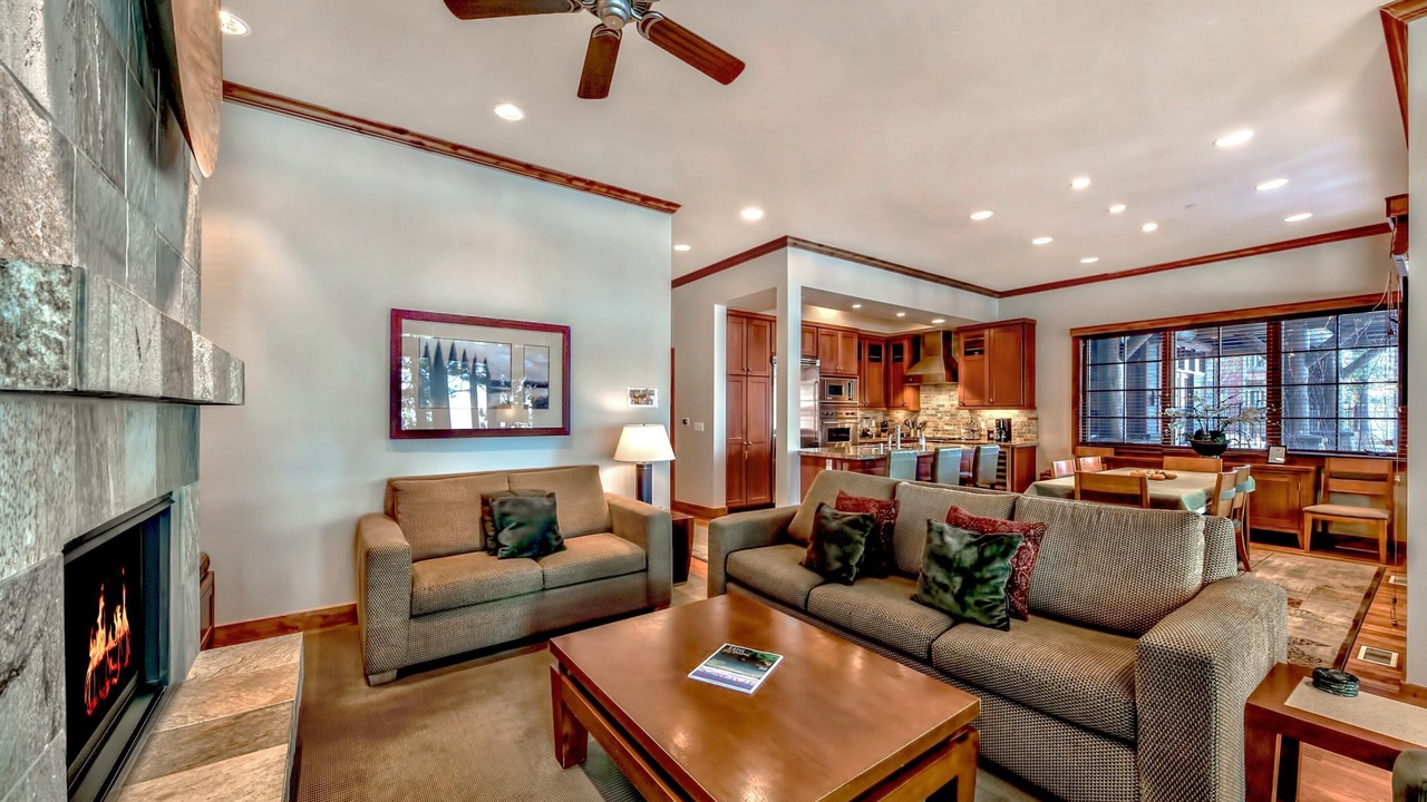 Photo of Livingroom in Sierra Shores