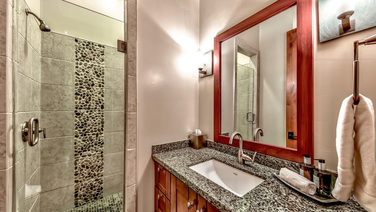 Photo of Bathroom in Sierra Shores