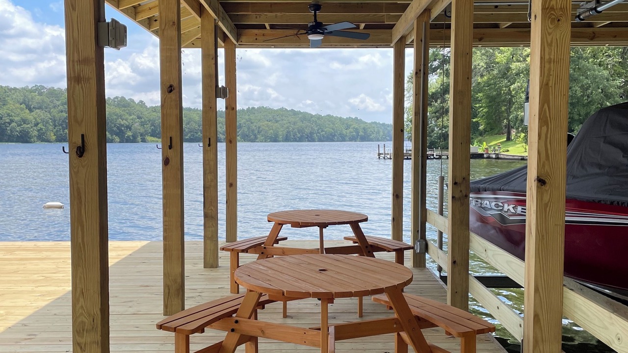 Photo of Outdoor in Deatsville