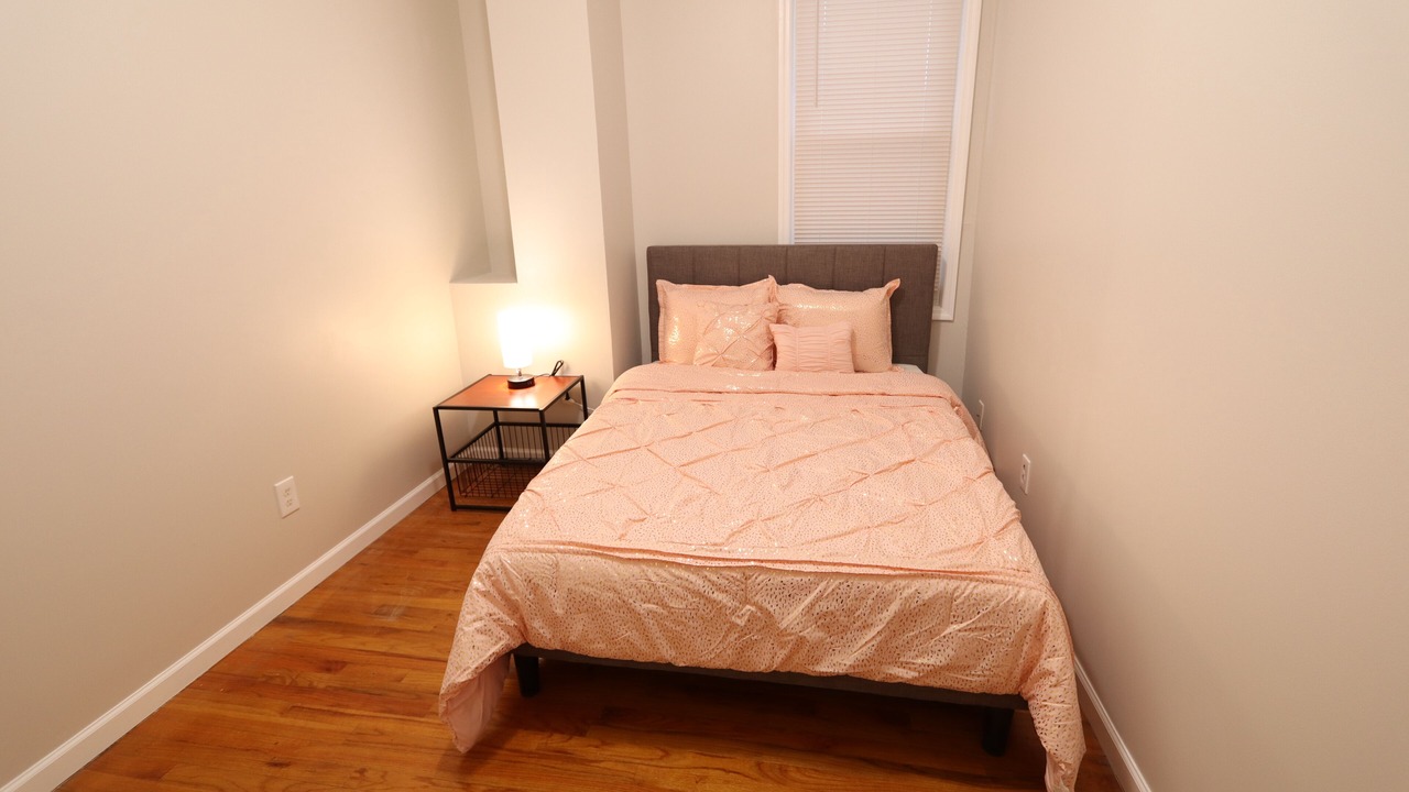 Photo of Bedroom in Belleville