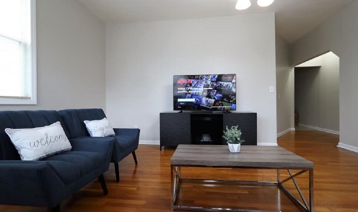 Photo of Livingroom in Belleville