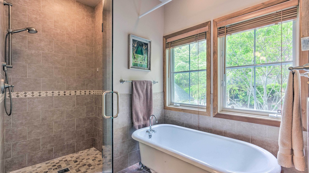 Photo of Bathroom in Mountain Air