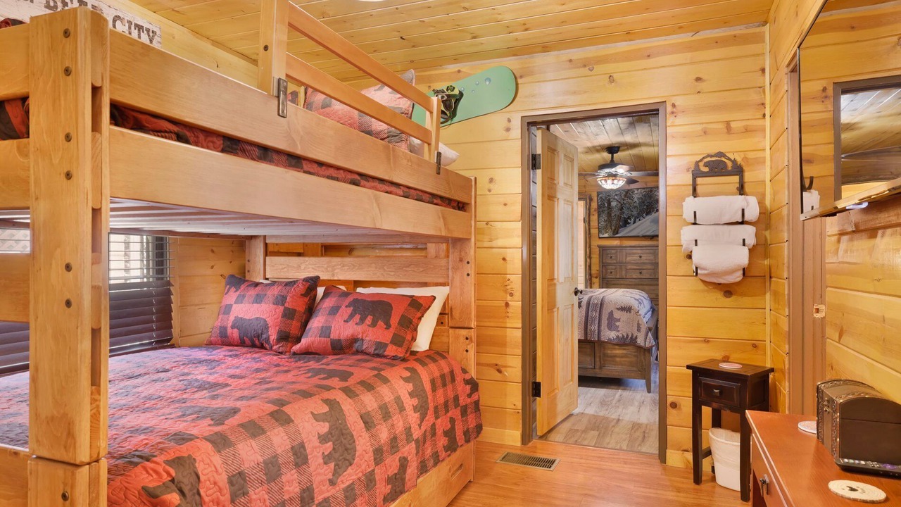 Photo of Bedroom in Big Bear