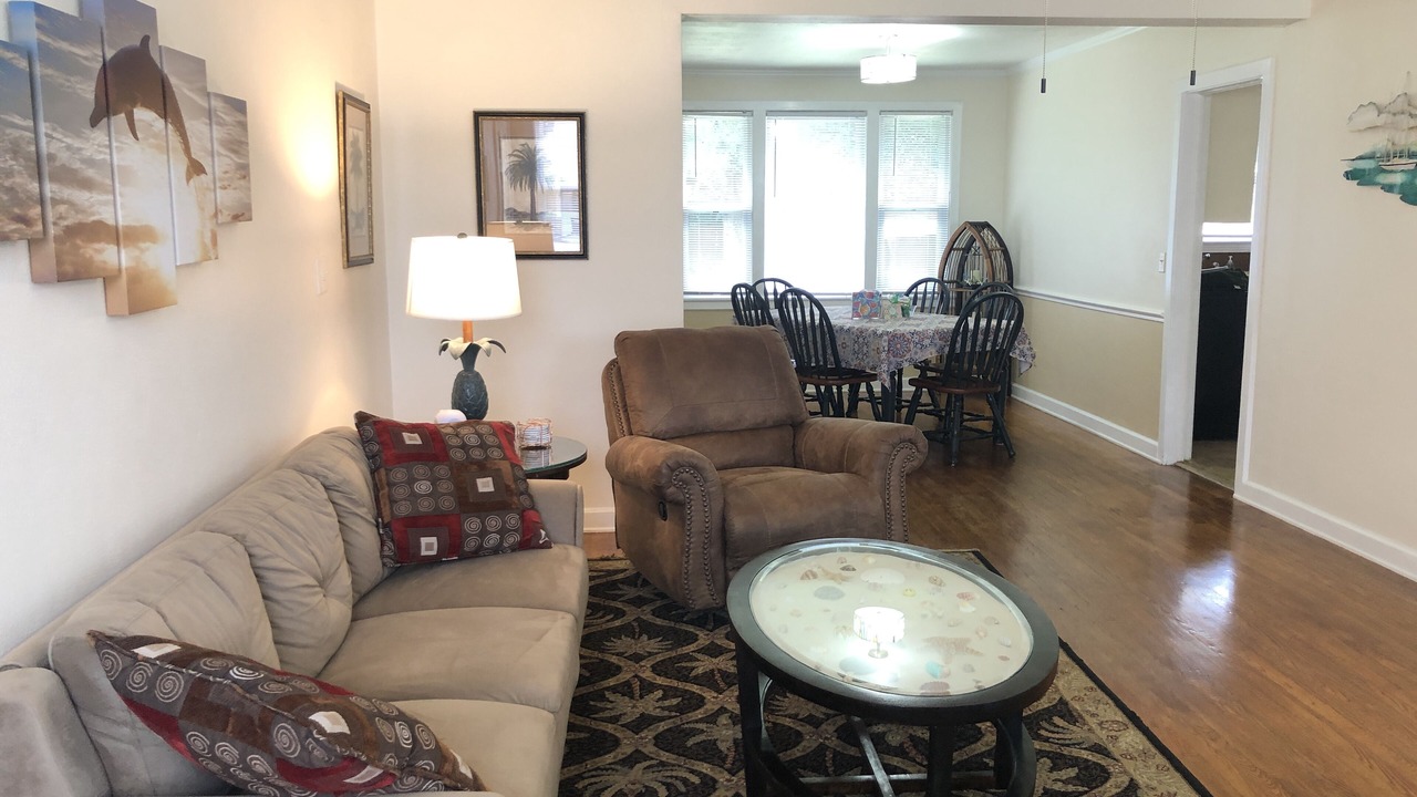 Photo of Livingroom in Southeast Pensacola