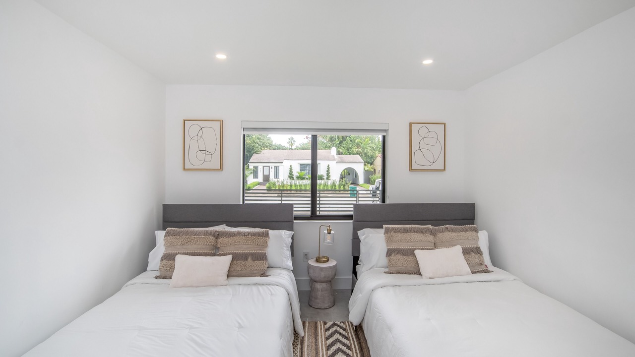 Photo of Bedroom in Northeast Miami