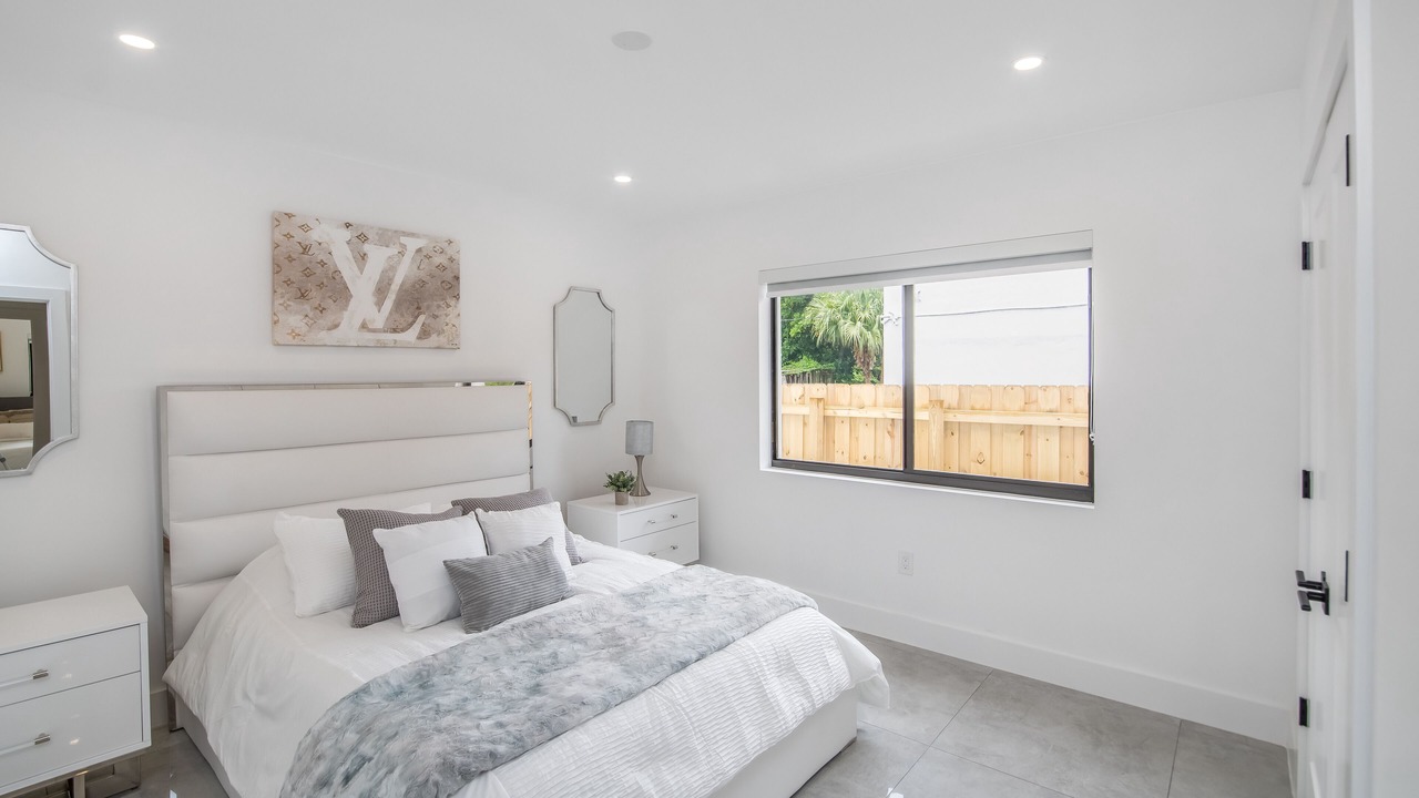 Photo of Bedroom in Northeast Miami
