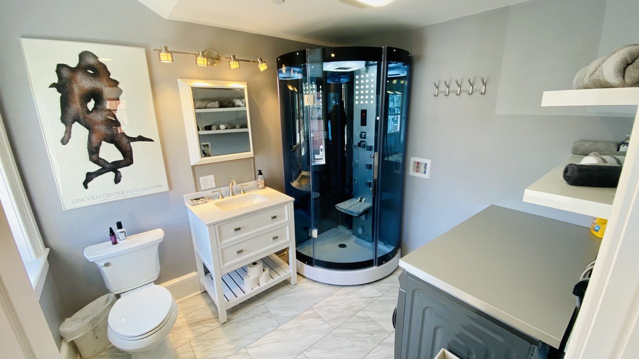 Photo of Bathroom in Beacon