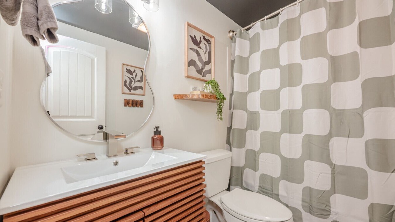 Photo of Bathroom in Bristol Hills