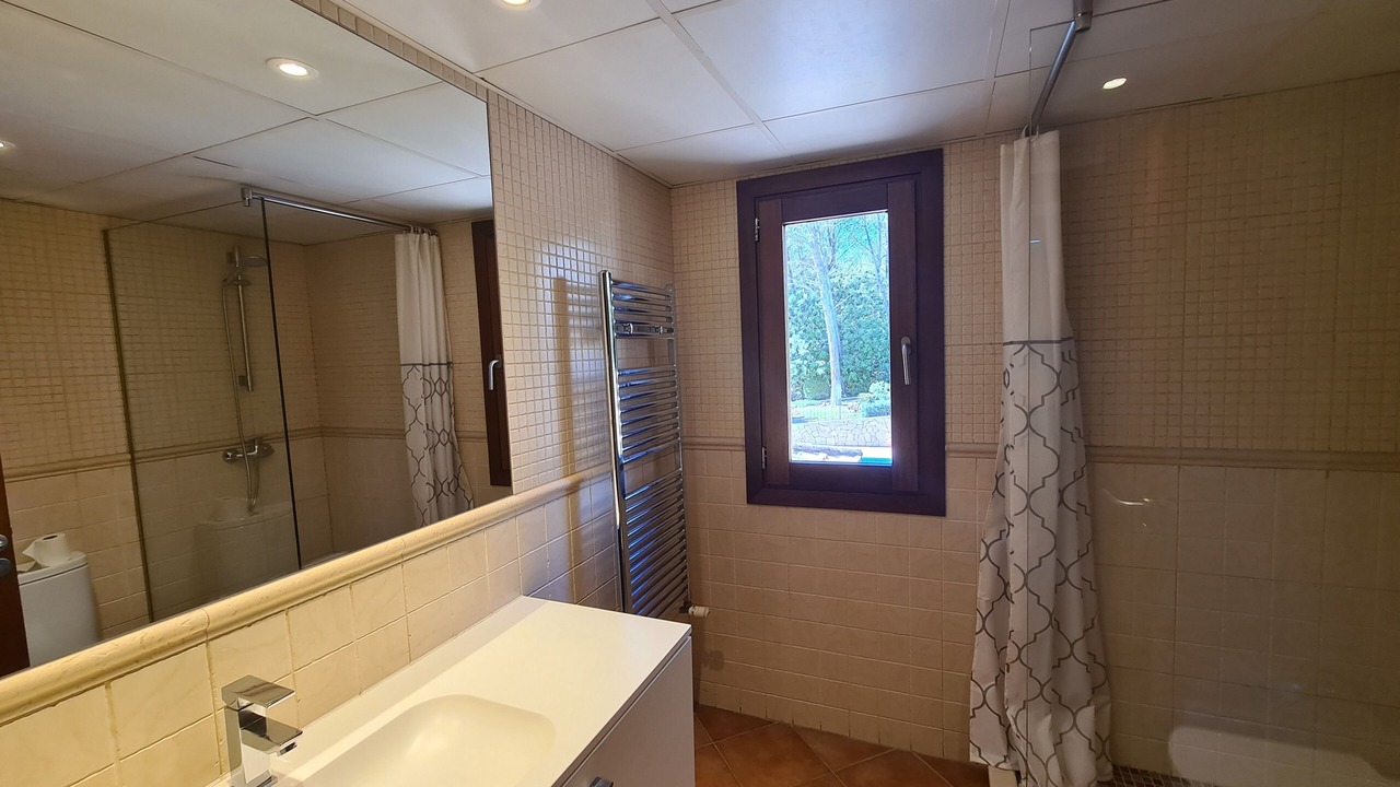 Photo of Bathroom in Crestatx