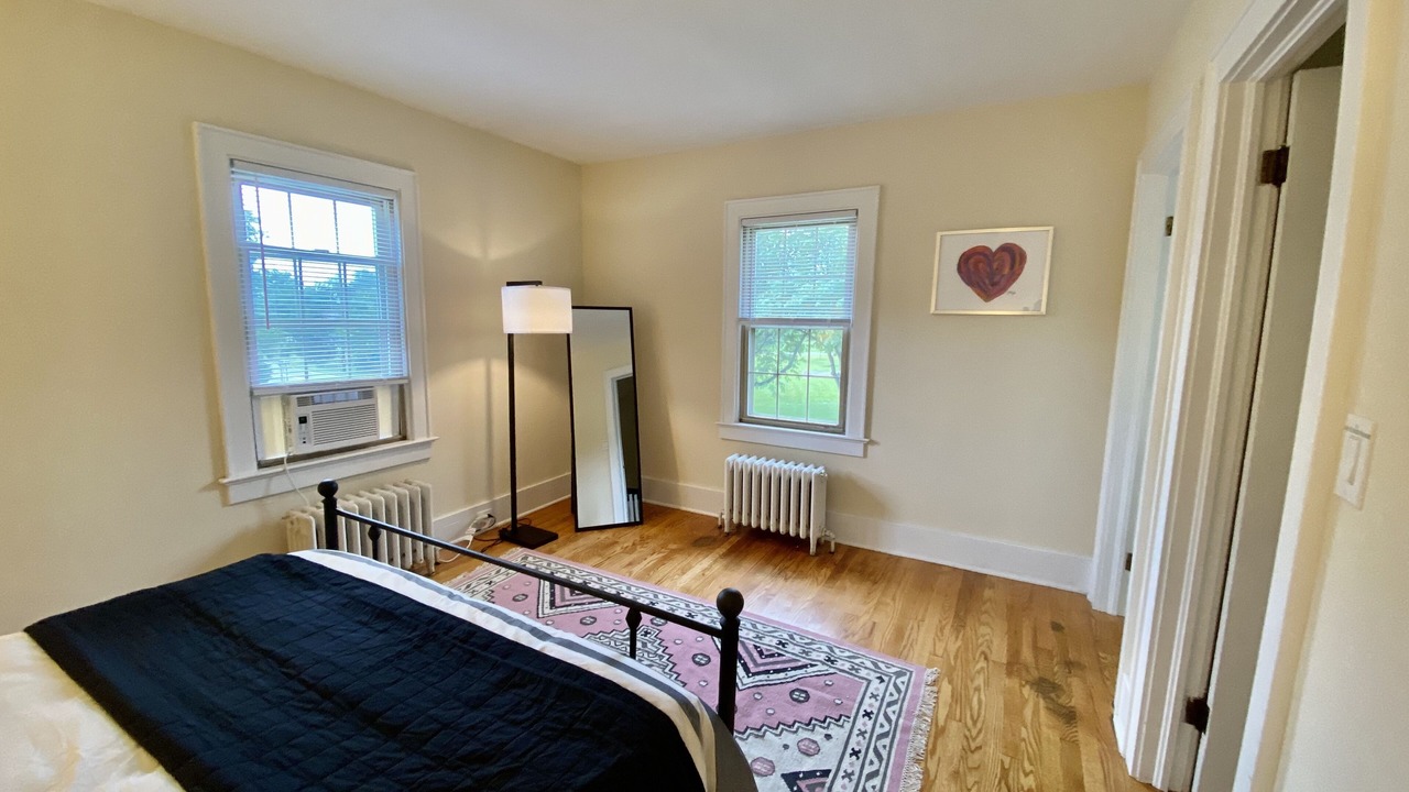 Photo of Bedroom in Saugerties