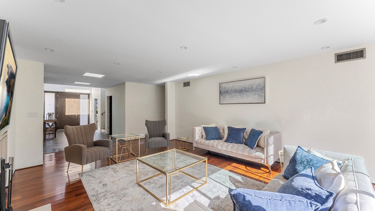 Photo of Livingroom in Bel Air