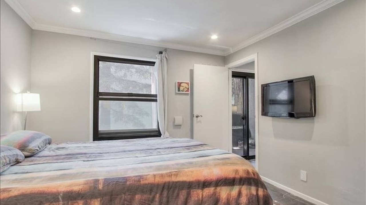 Photo of Bedroom in Los Angeles