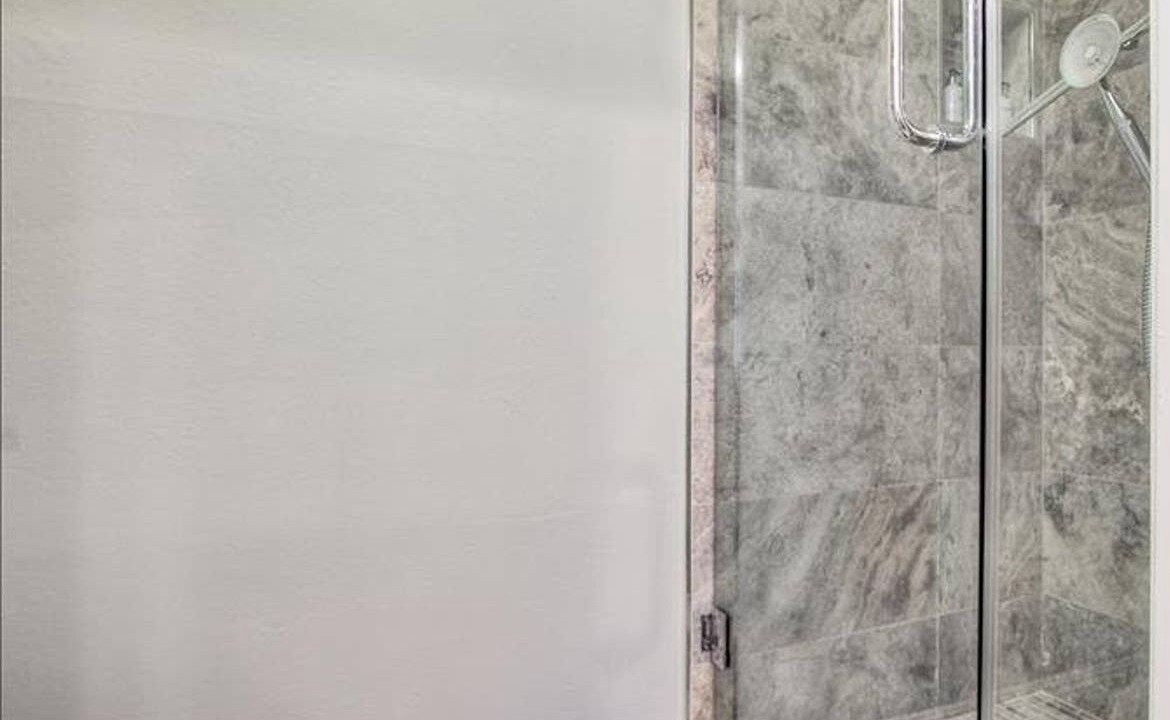 Photo of Bathroom in Los Angeles