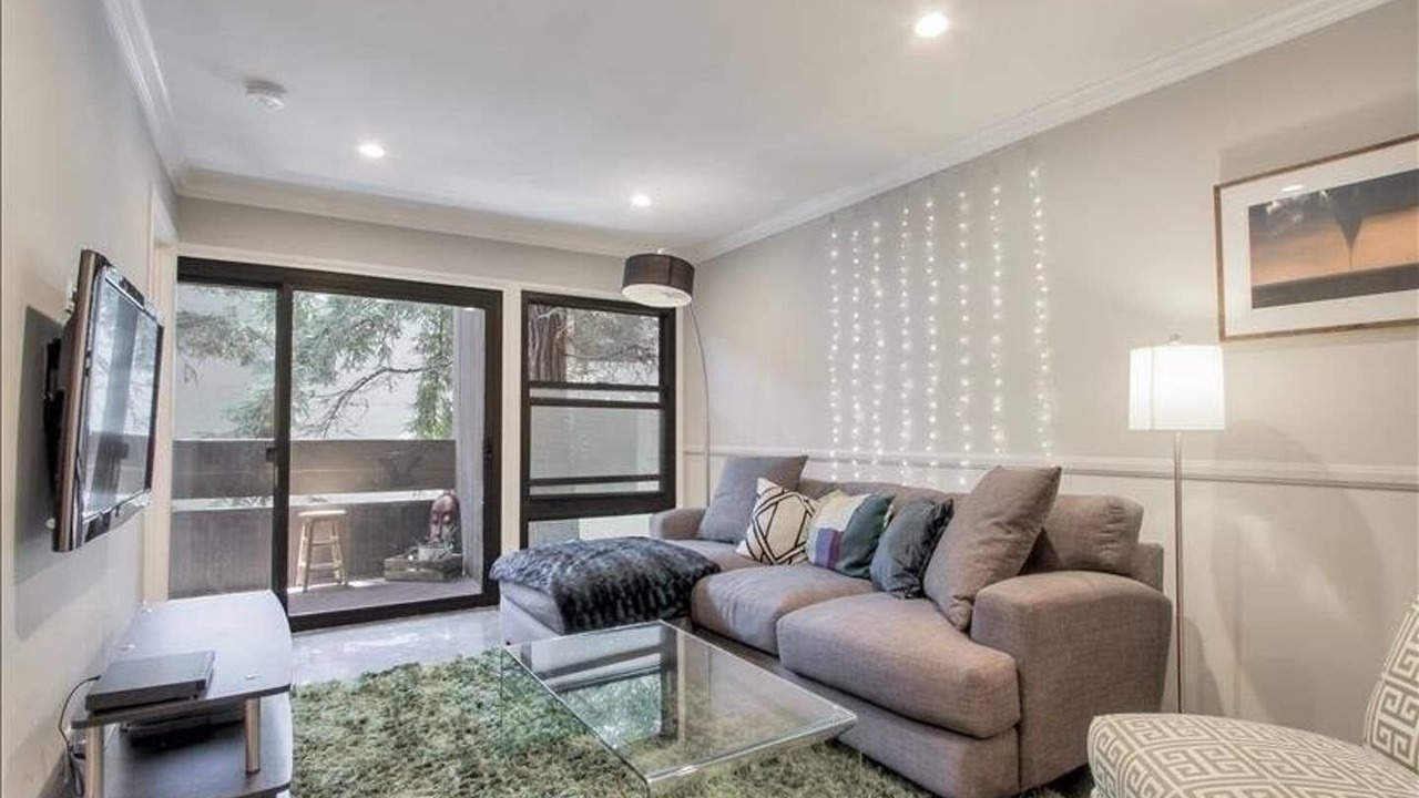Photo of Livingroom in Los Angeles