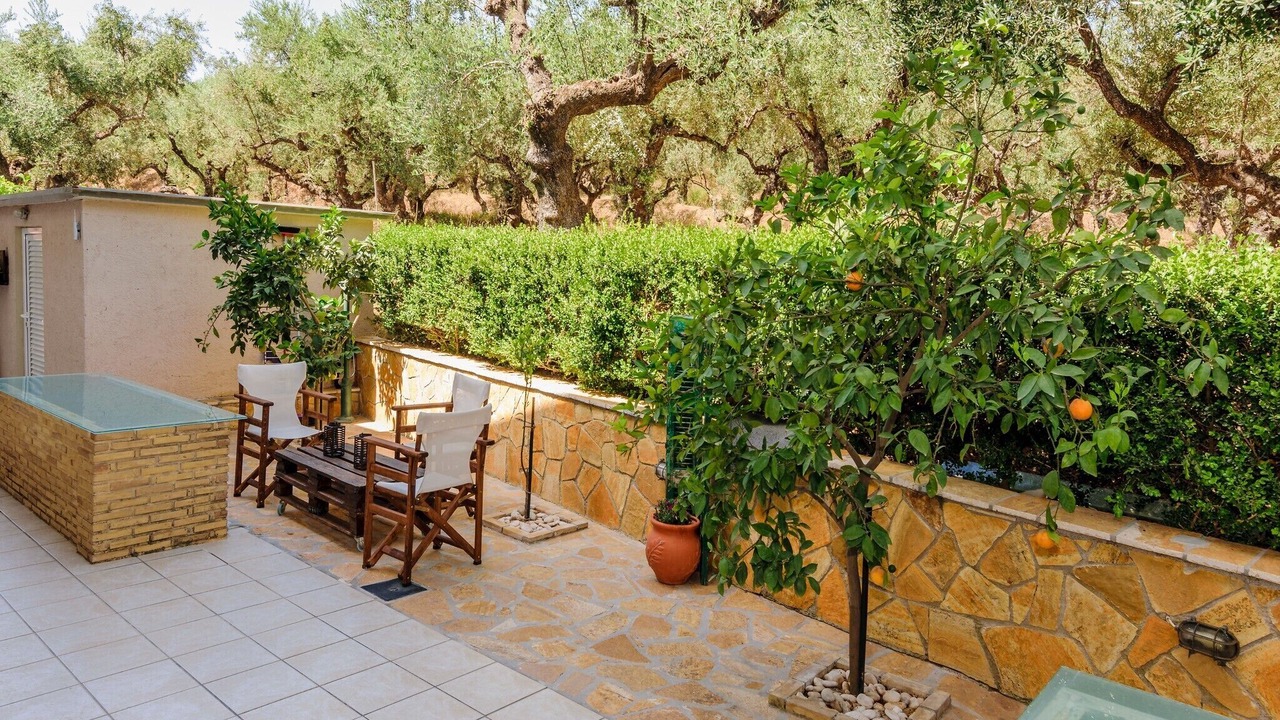 Photo of Outdoor in Amoudi