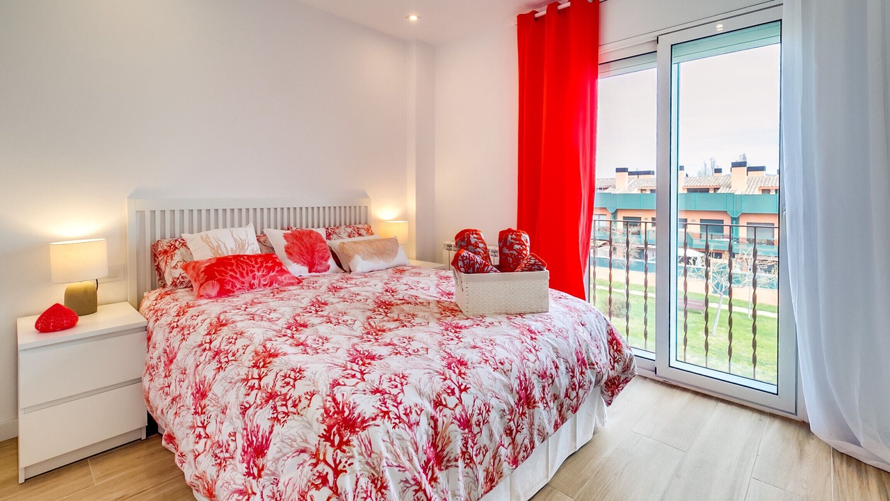 Photo of Bedroom in Palafolls