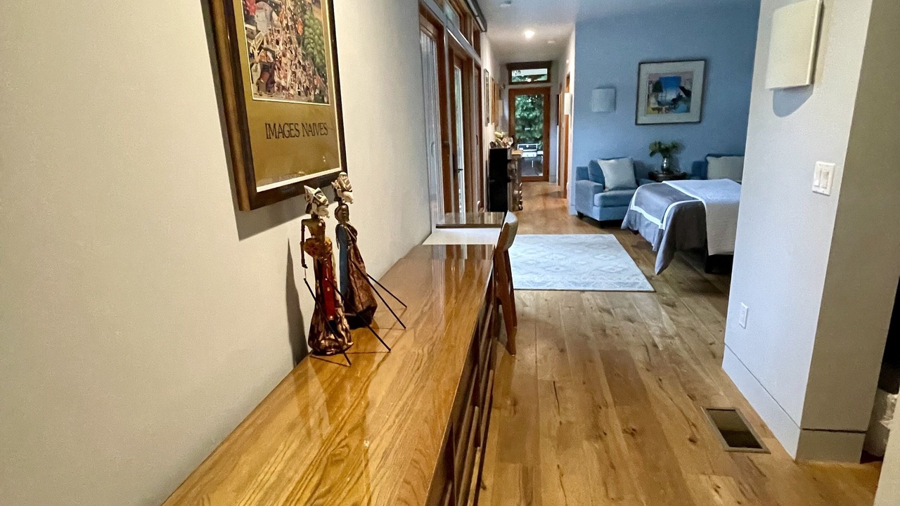 Photo of Bedroom in Del Rey