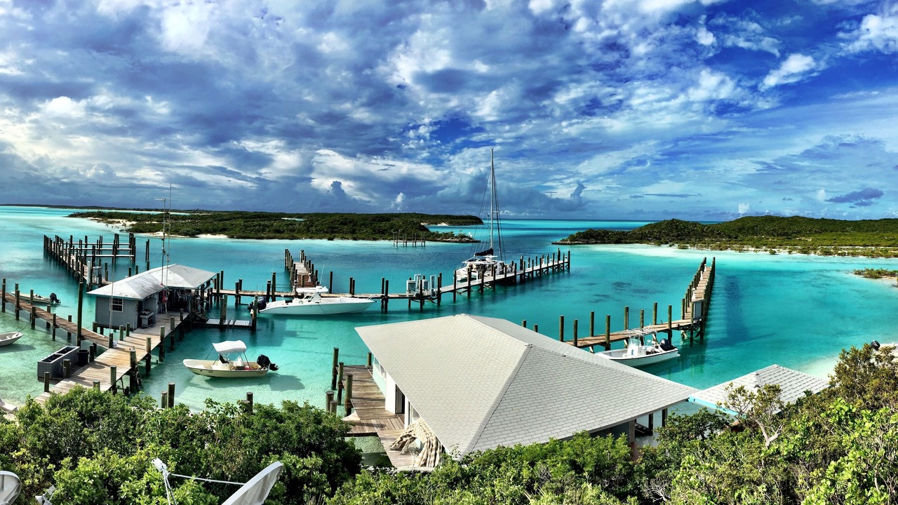 Photo of Others in Staniel Cay