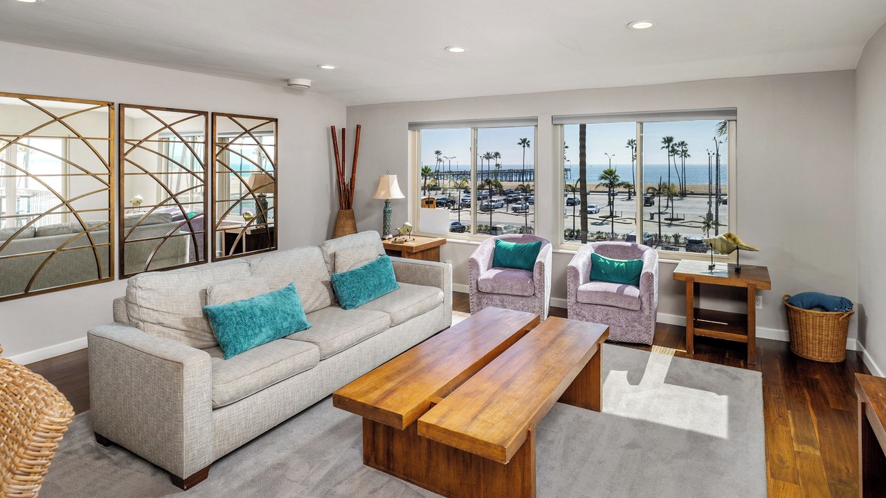 Photo of Others in Balboa Peninsula