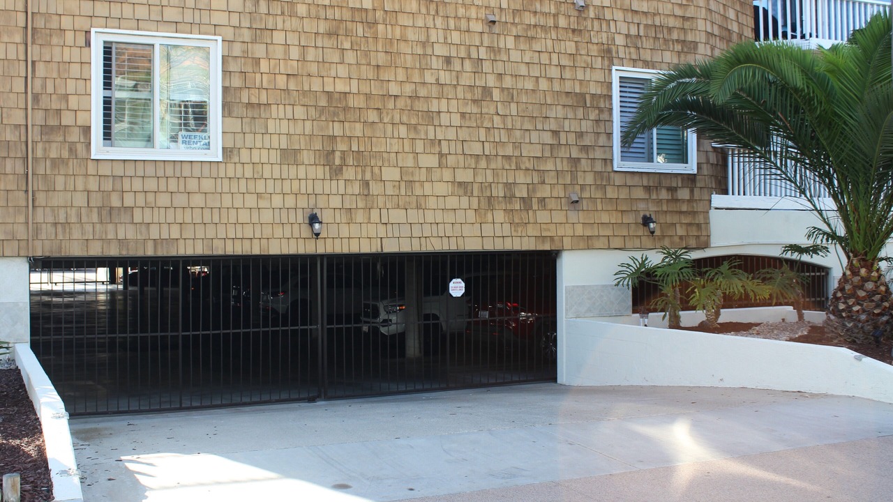 Photo of Others in Balboa Peninsula