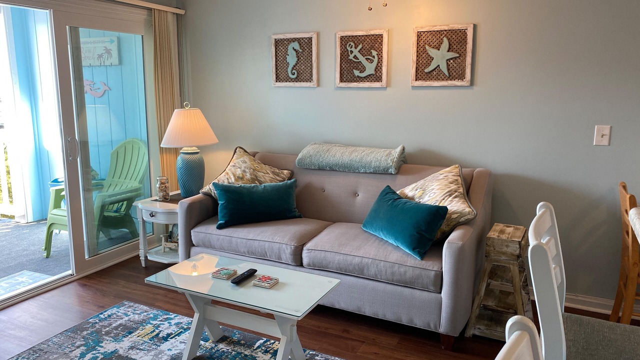 Photo of Livingroom in North Carolina Coast