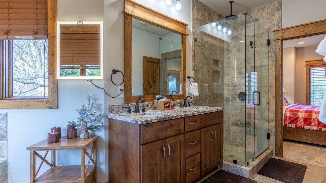 Photo of Bathroom in Elk Park