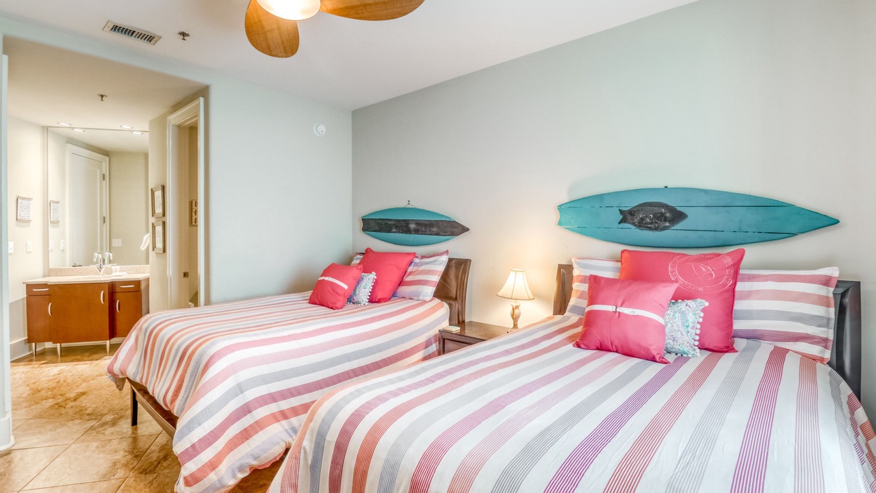 Photo of Bedroom in Orange Beach East