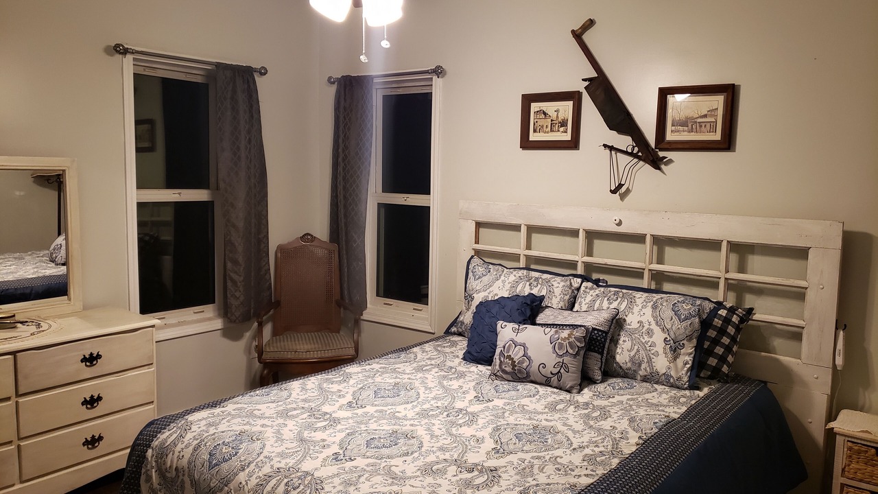 Photo of Bedroom in Findley Lake