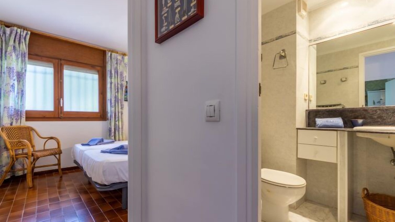 Photo of Bathroom in Creixell