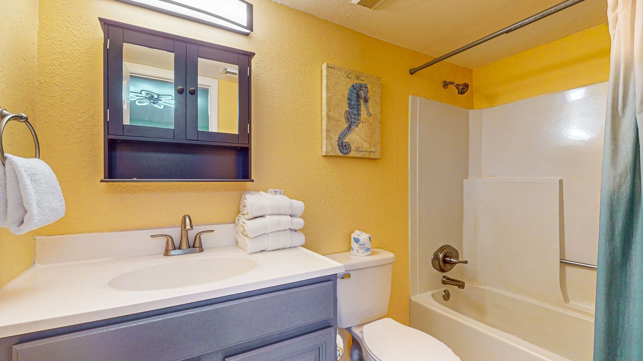 Photo of Bathroom in Gulf Shores