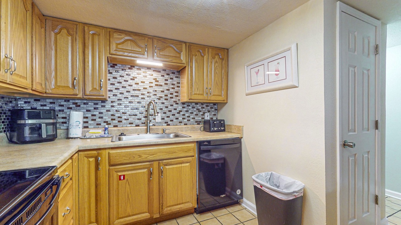 Photo of Kitchen in Gulf Shores